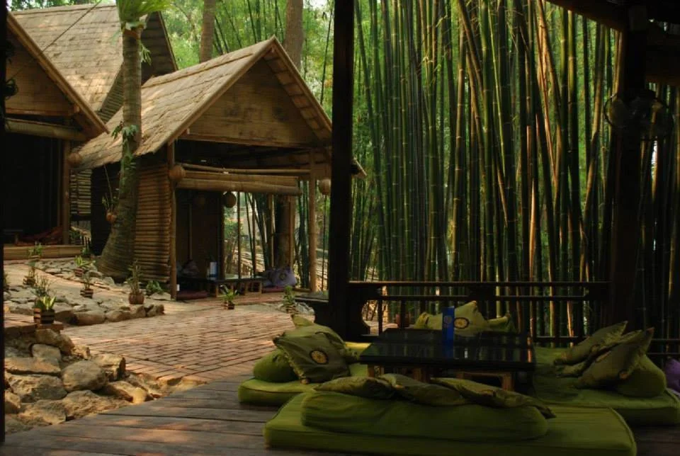Dyen Sabai Restaurant