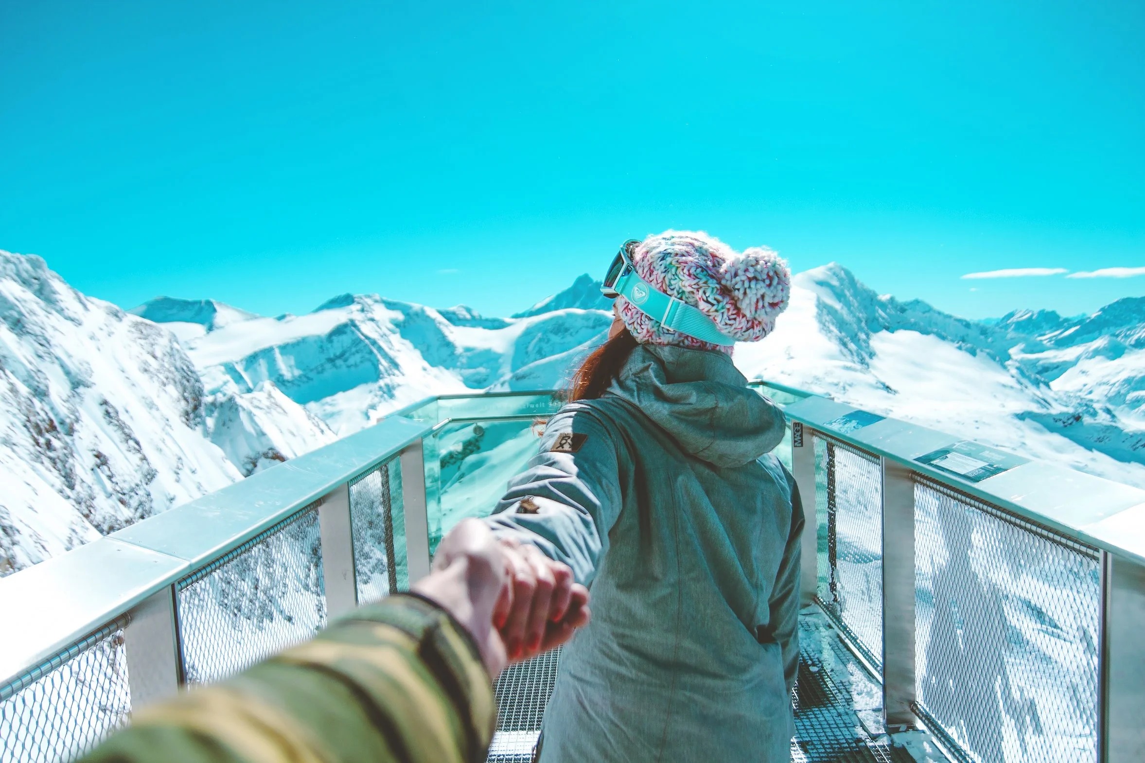 Ski Snowboard Travel Apps.jpg