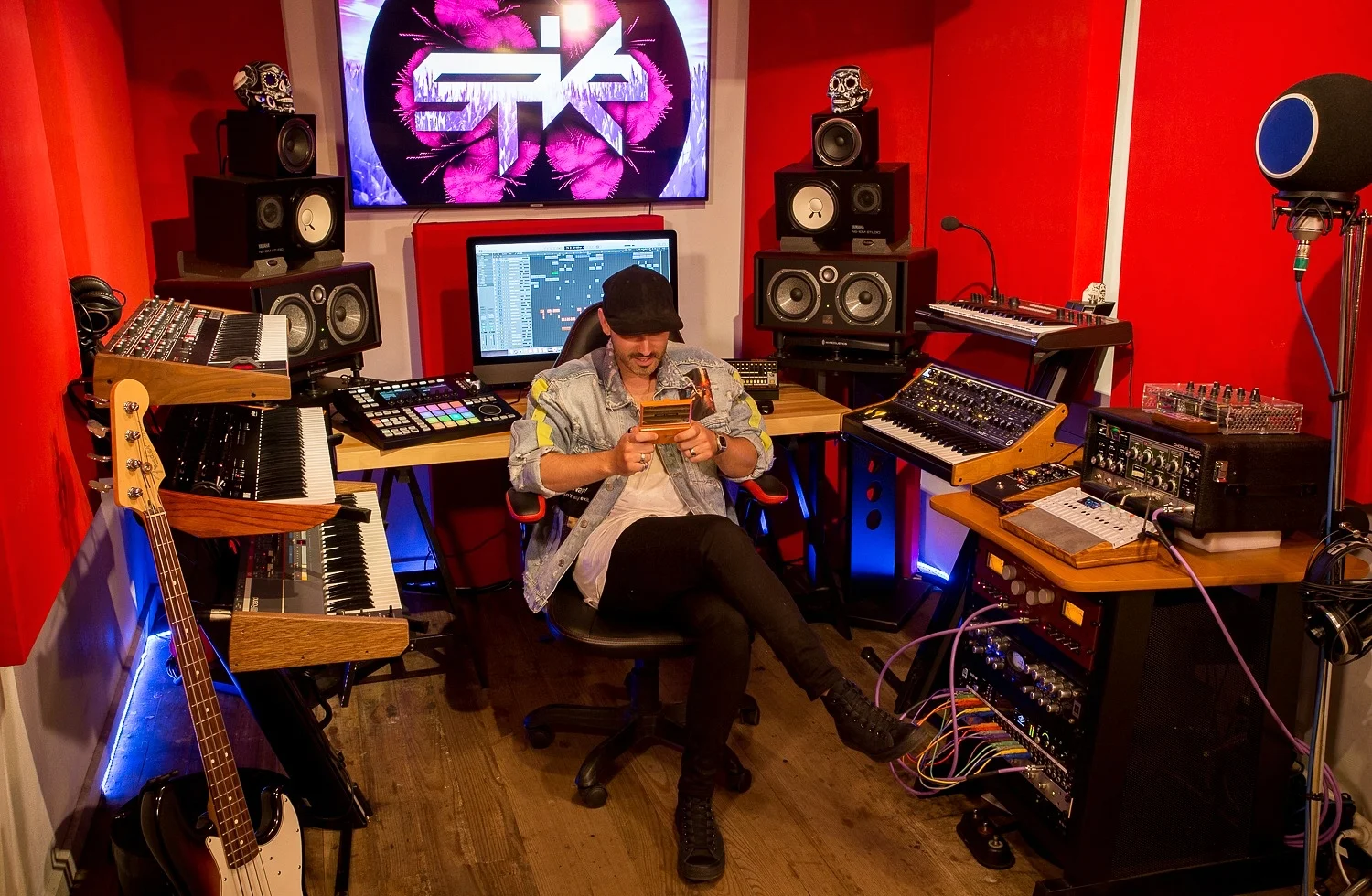 2018_spike_studio_087_KRAKEN.jpg