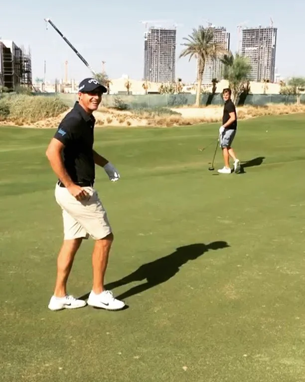 Un ALBATROS sur un par 4 ... après 30 ans de golf !