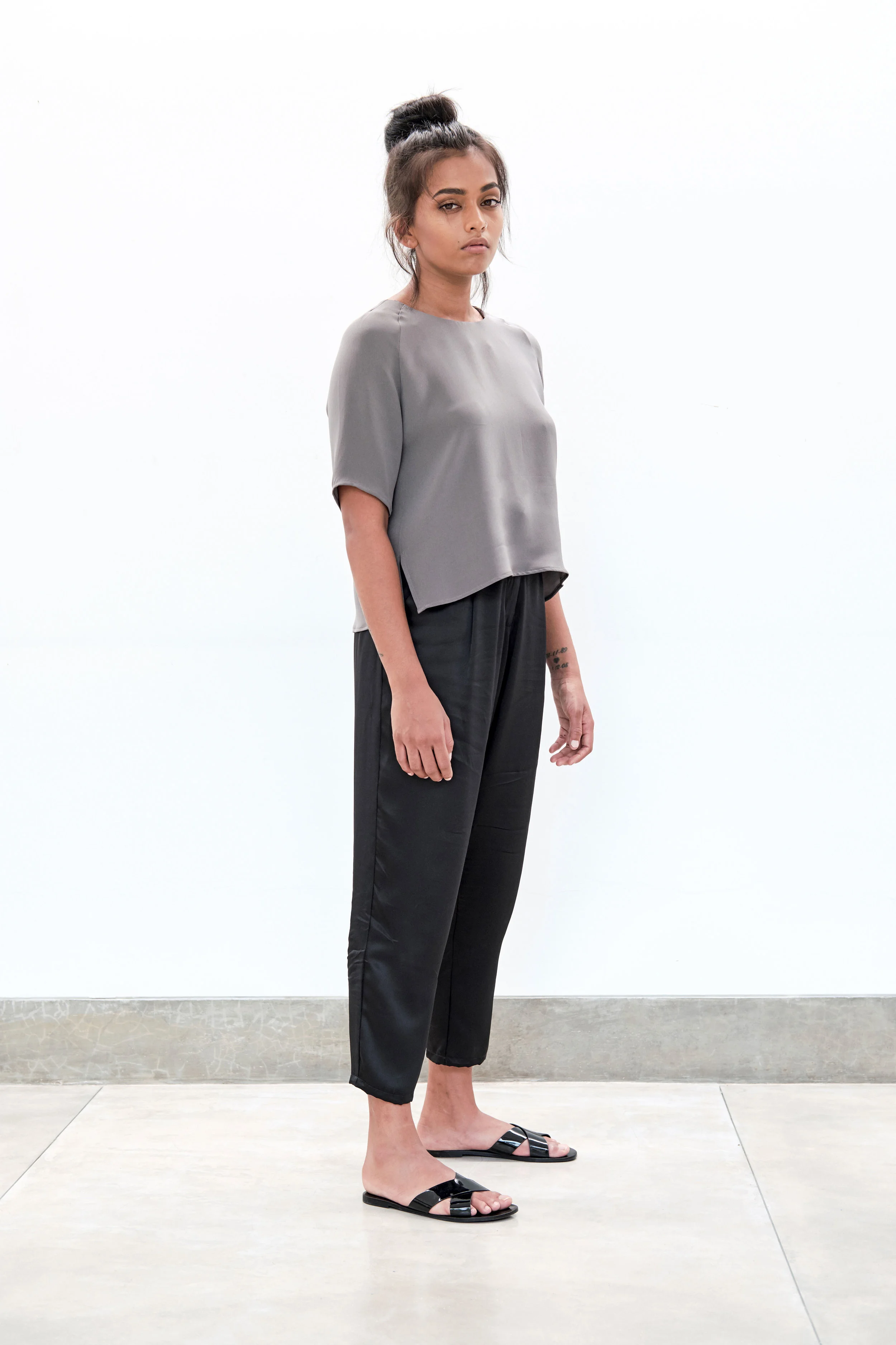 Yaara-blouse---Fossil.jpg