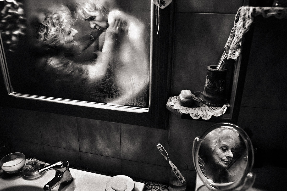 © Fausto Padovani, Italy, 'MiRelLa'. Winner of the 5th Jacob Riis Editorial & Documentary Award