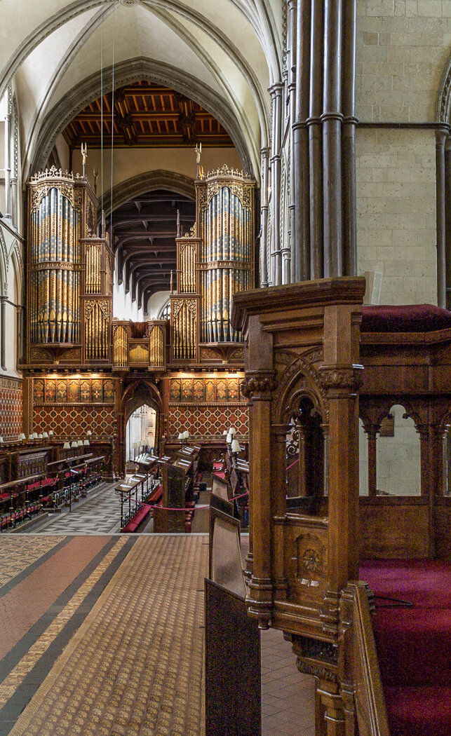 Organ tuning all day