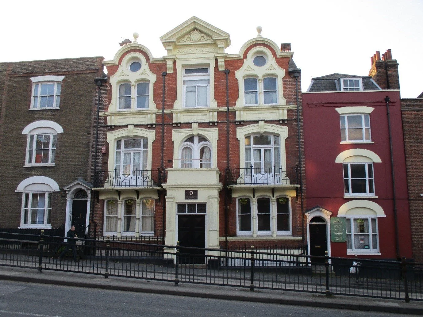 Sarah Baker and her Kentish Theatres, 1737-1816