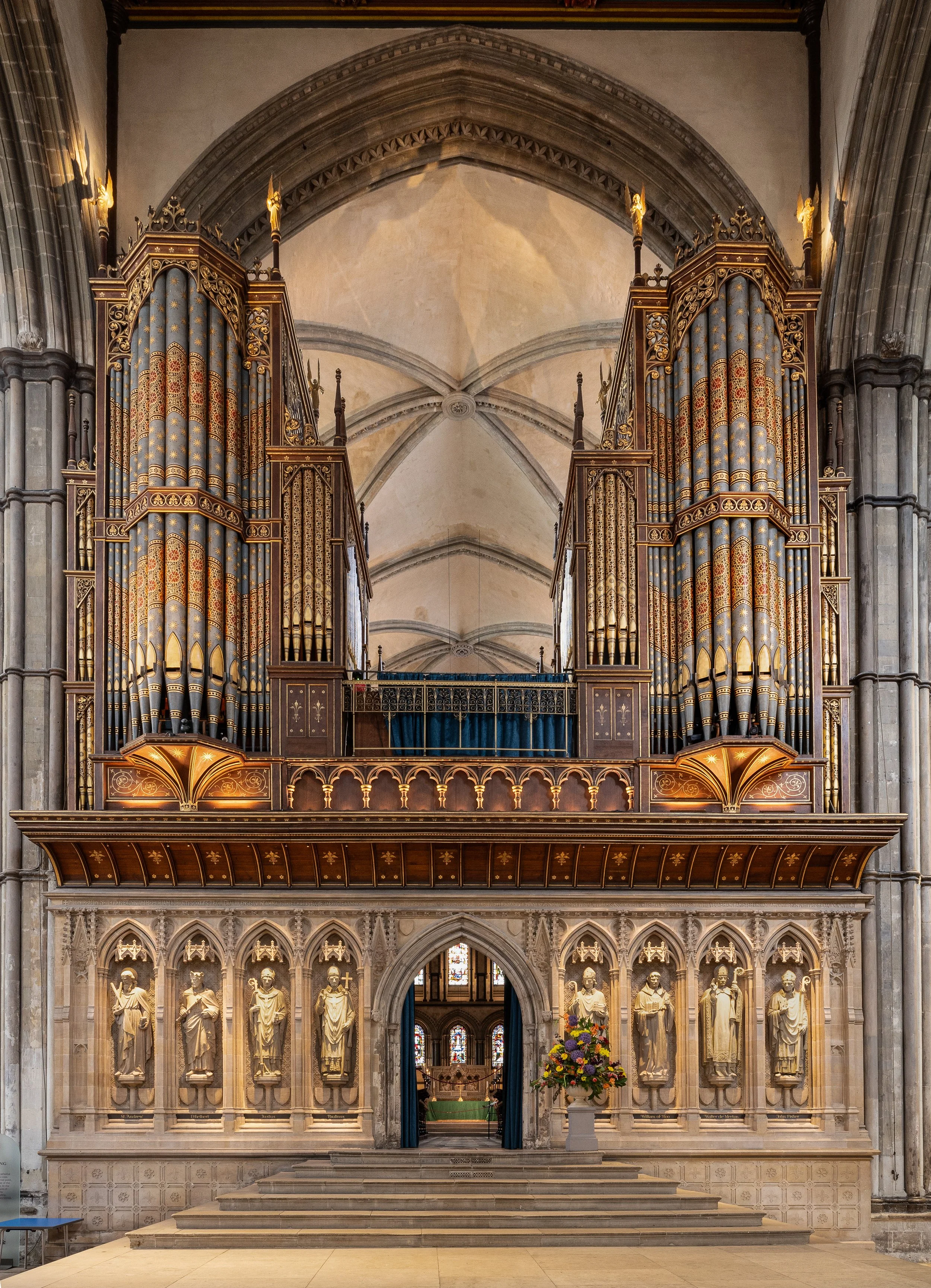 Quire closed for service, Cathedral remains open