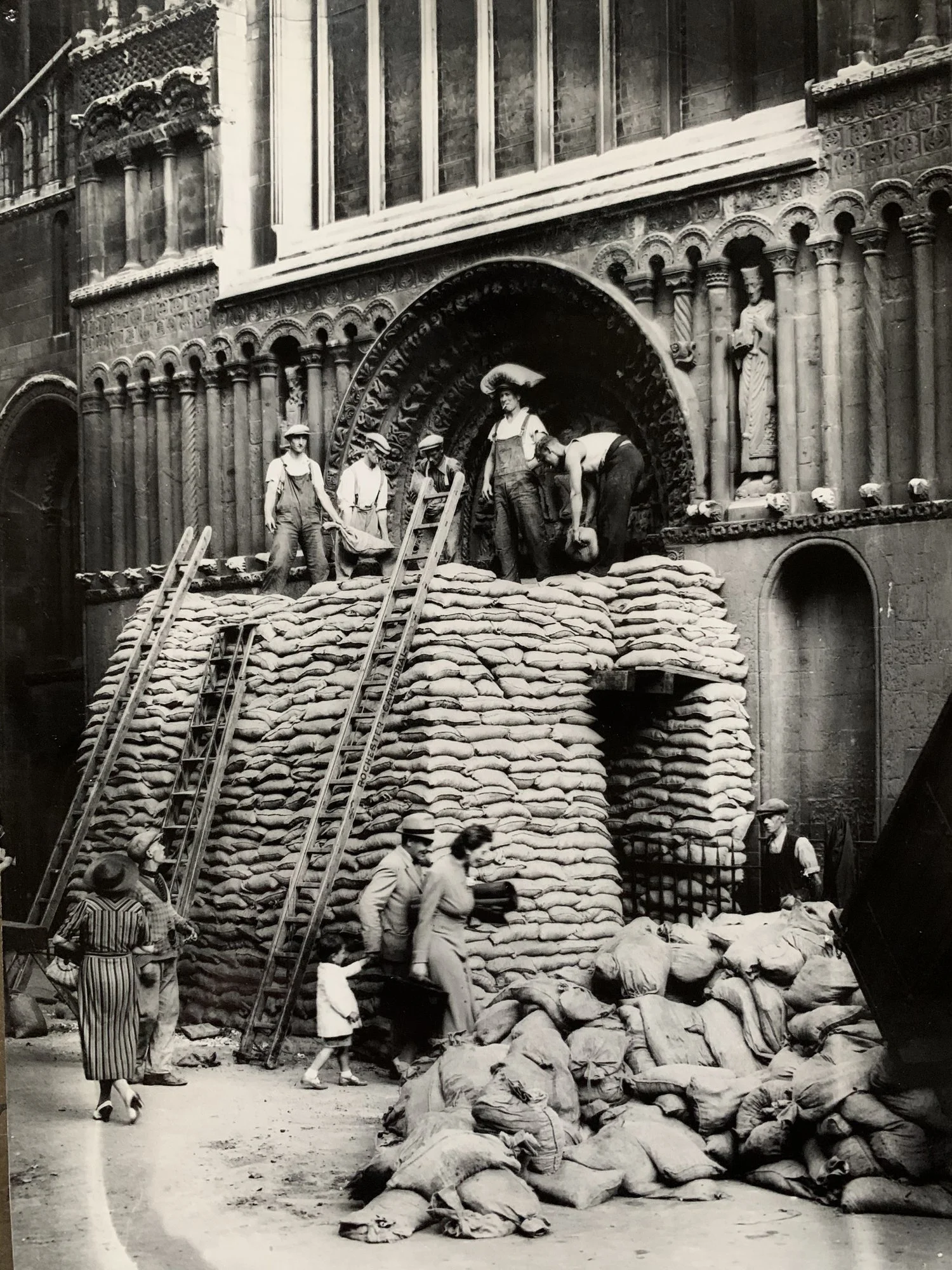World War Two at Rochester Cathedral | Family Friendly Tour