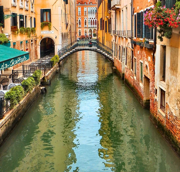 STEPHANIE B. | NYC | VENICE, ROME, AMALFI COAST