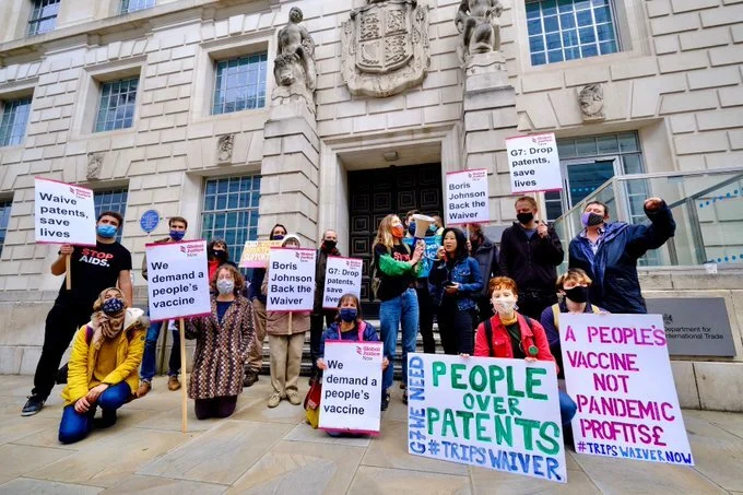 Drop the patents - save lives