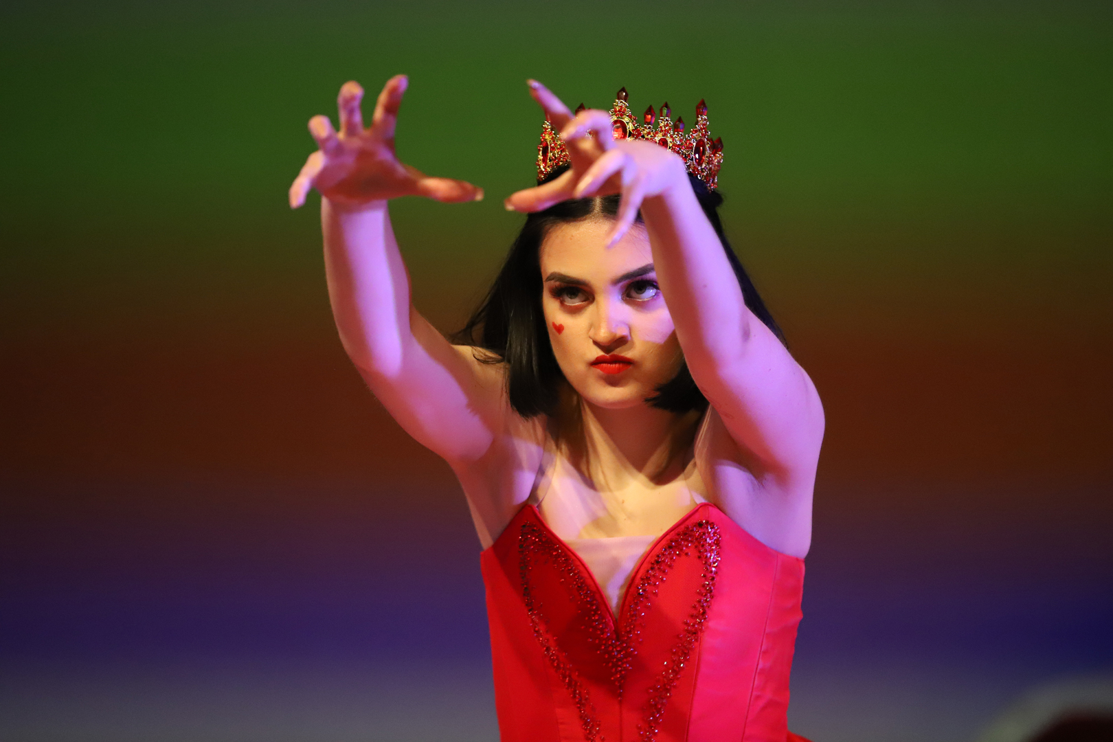 queen 2.jpg