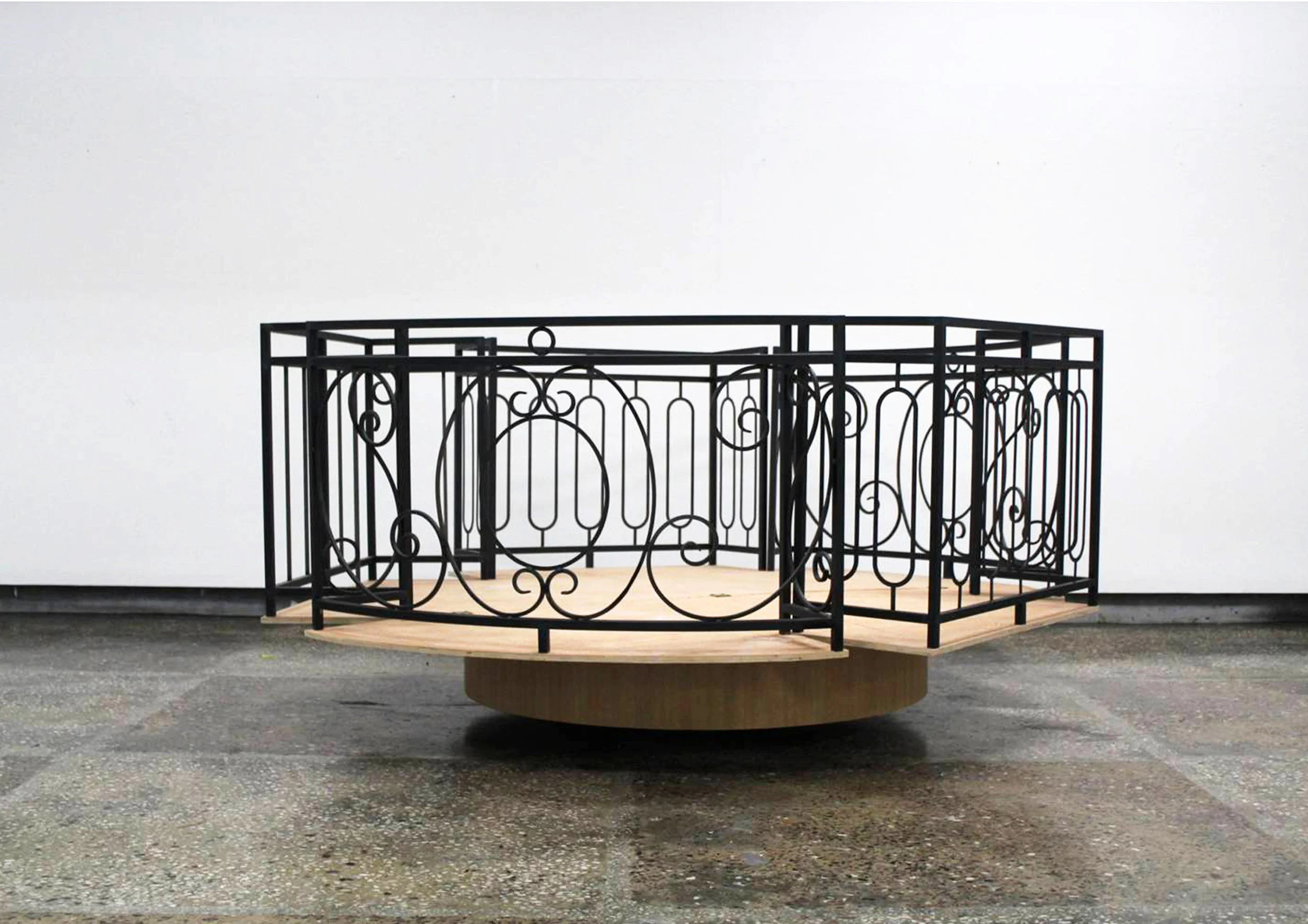 Merry-go-round, wood, steel and motor, 211.2 x 112 x 187.2 (cm), 2014
