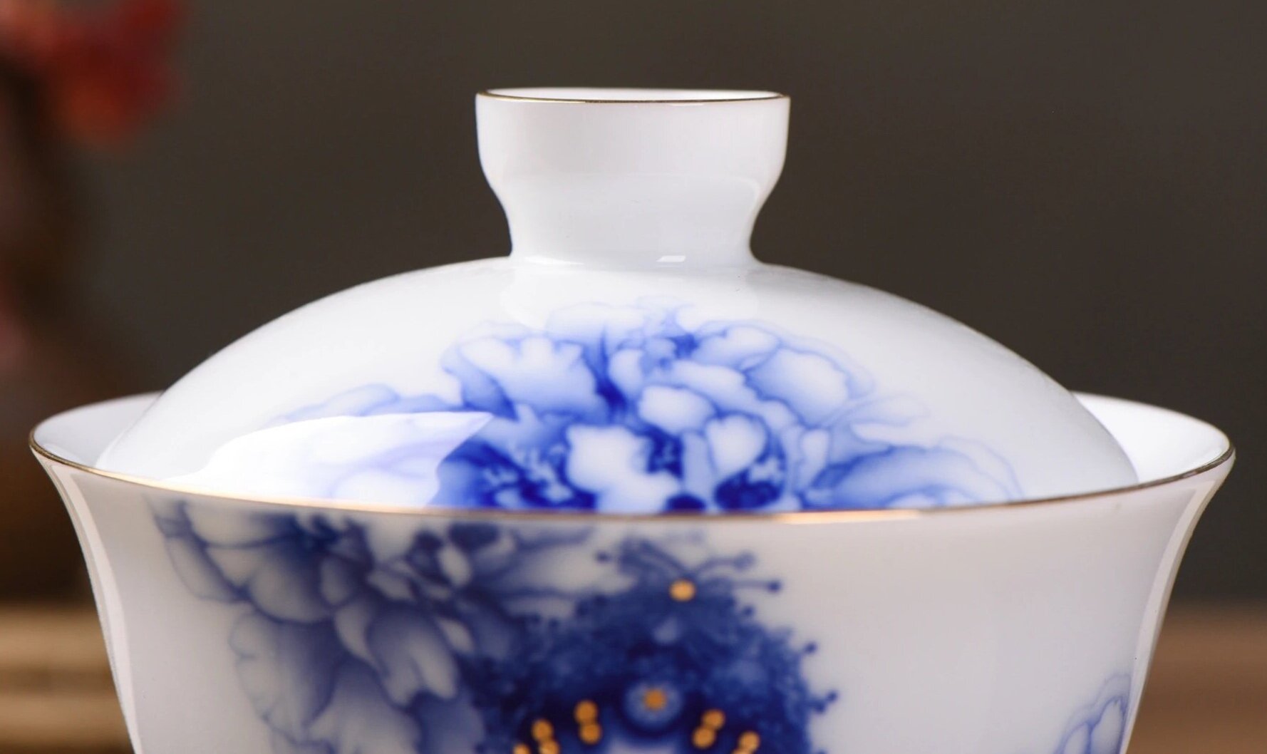 9E8A4A94-0FF1-4B11-A74C-2F12D0BF994C