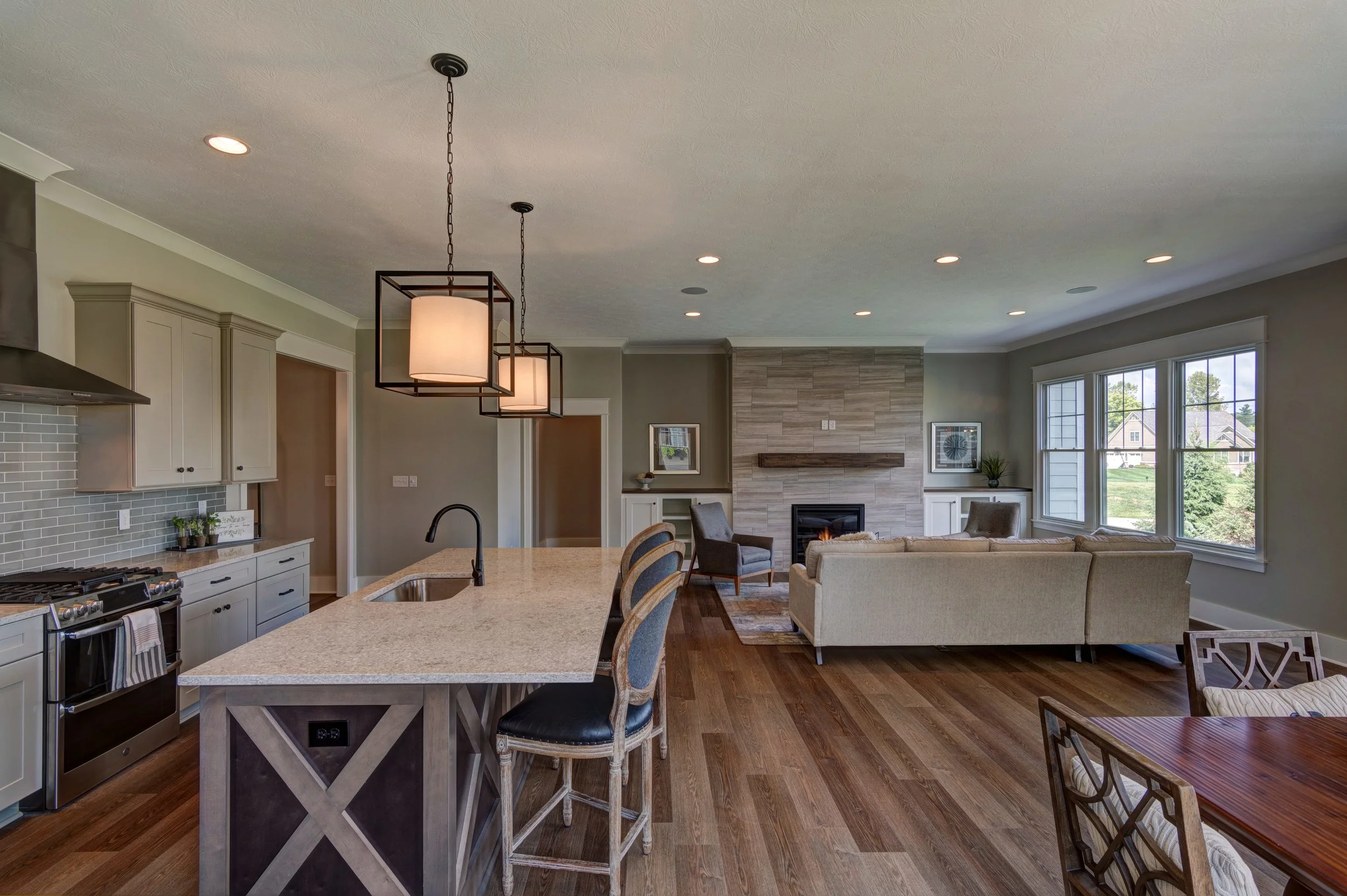 4722 Wellswood-19-min.jpg