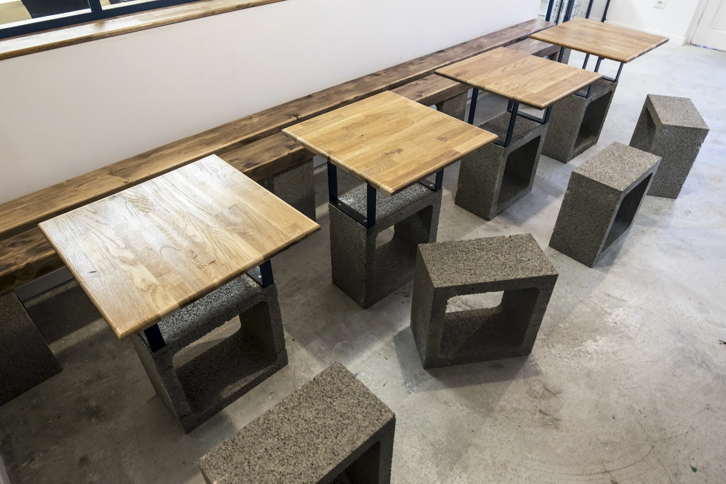MOBILIER.jpg