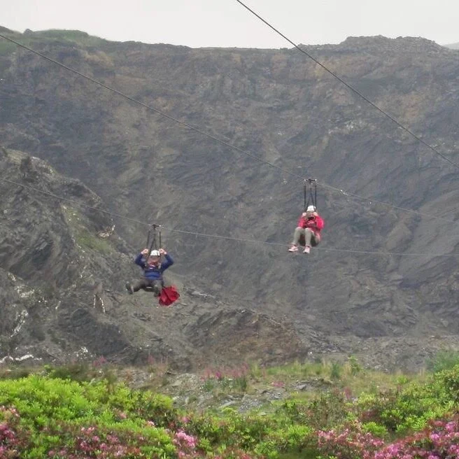 zip-world-wire-wiring-titan.jpg