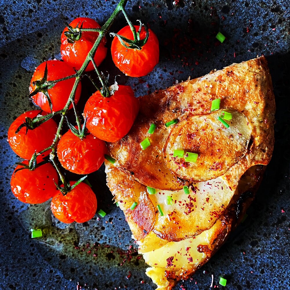 spanish-tortilla-with-roasted-tomatoes.JPG