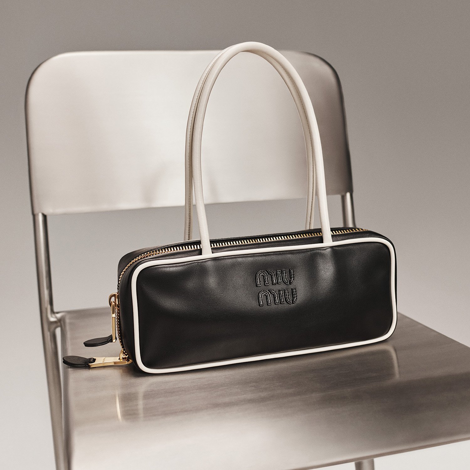prefall_prelovedbags_off_027_v2_QC_R300.jpg