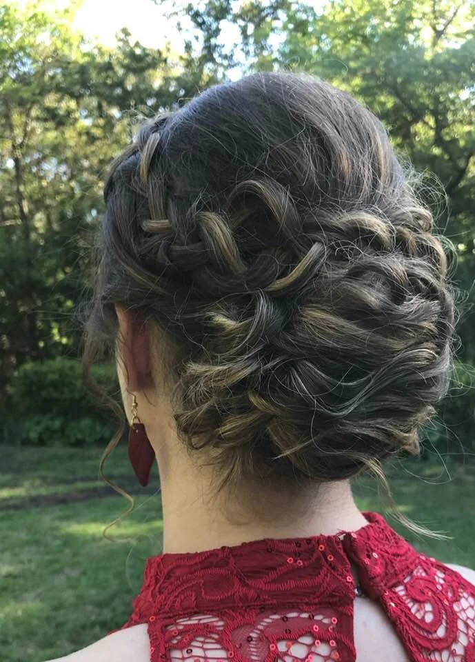 mhd updo.jpg