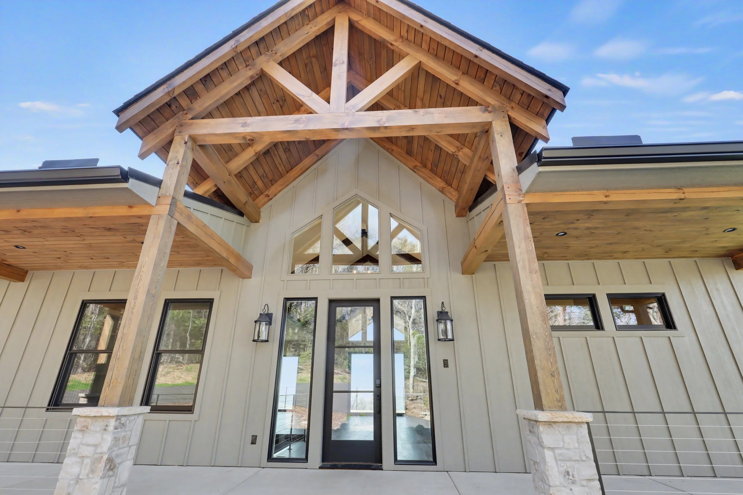 1012 Winding View Trail (12).jpg