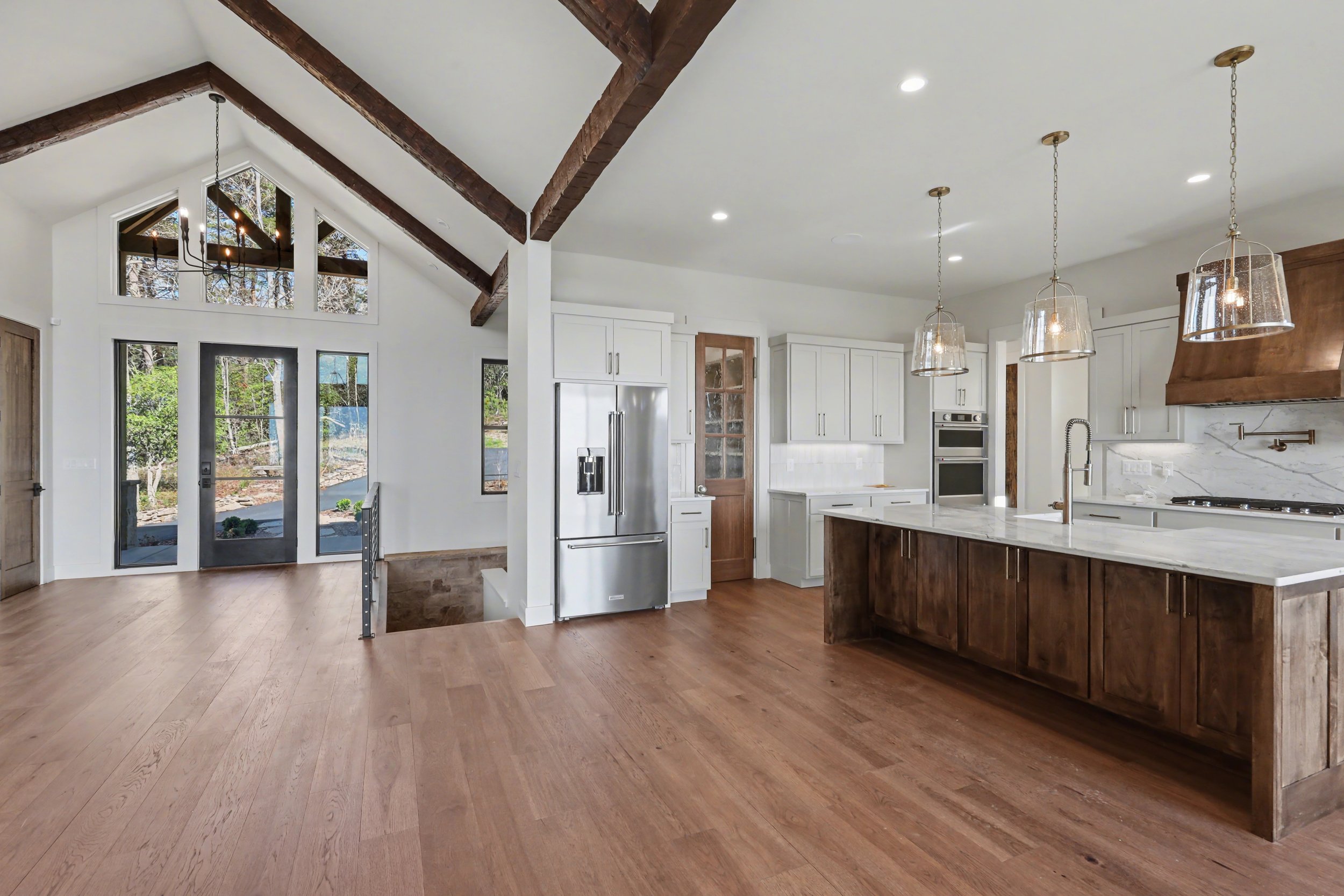 1012 Winding View Trail (19).jpg
