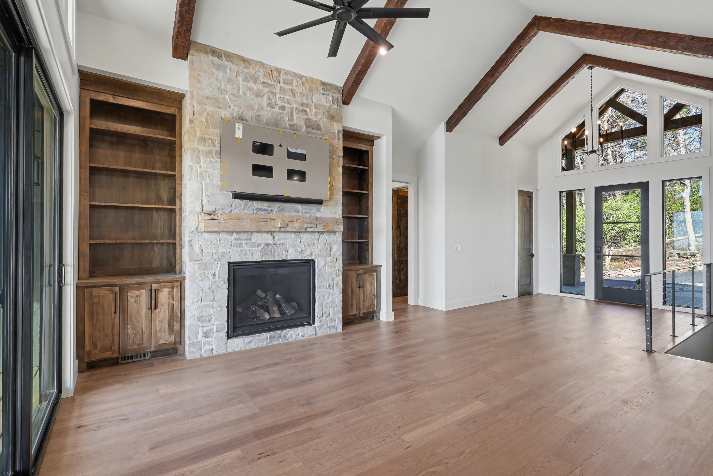 1012 Winding View Trail (46).jpg