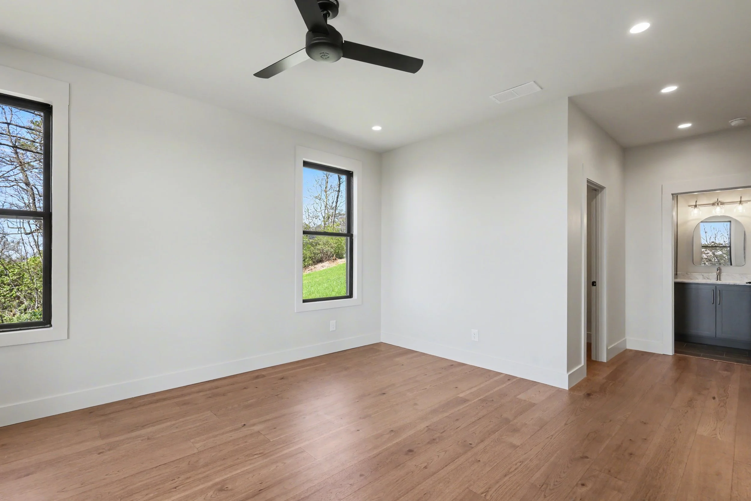 1012 Winding View Trail (89).jpg
