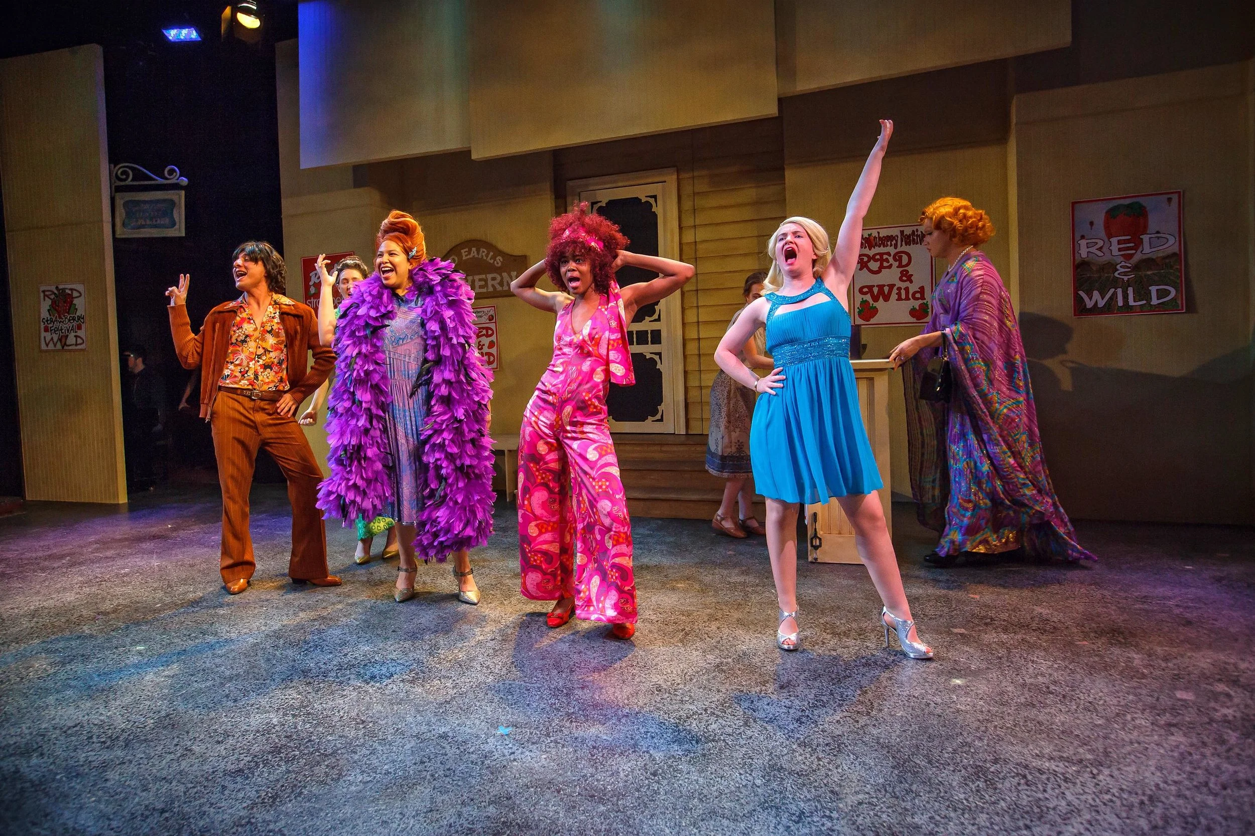2017-2018_NY_CompanyPlay_ToWongFoo_Fnl_Wyville_205.jpg