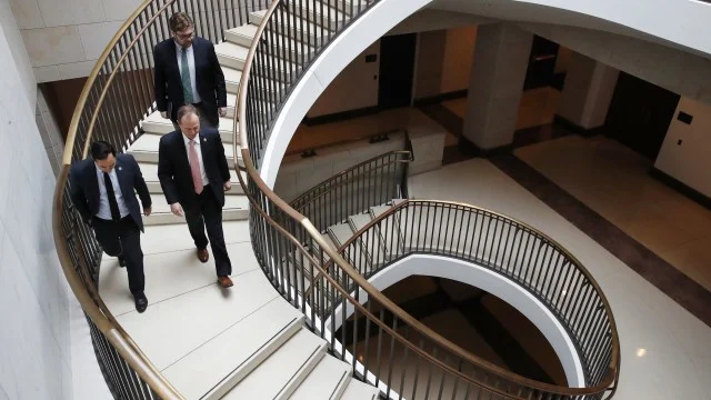 The Facts: House Intel Committee Democrats release memo | The Knife Media