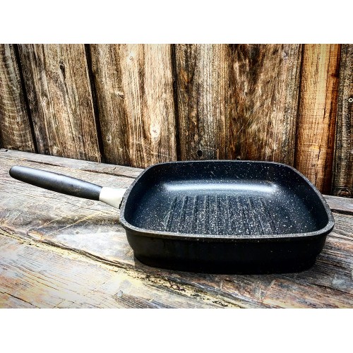 EuroCAST brings grilling indoors with our 11” grill pan. It has all the genius properties of EuroCAST non-stick and it also provides the unmistakable grill mark char.    Extra char, extra flavor.
