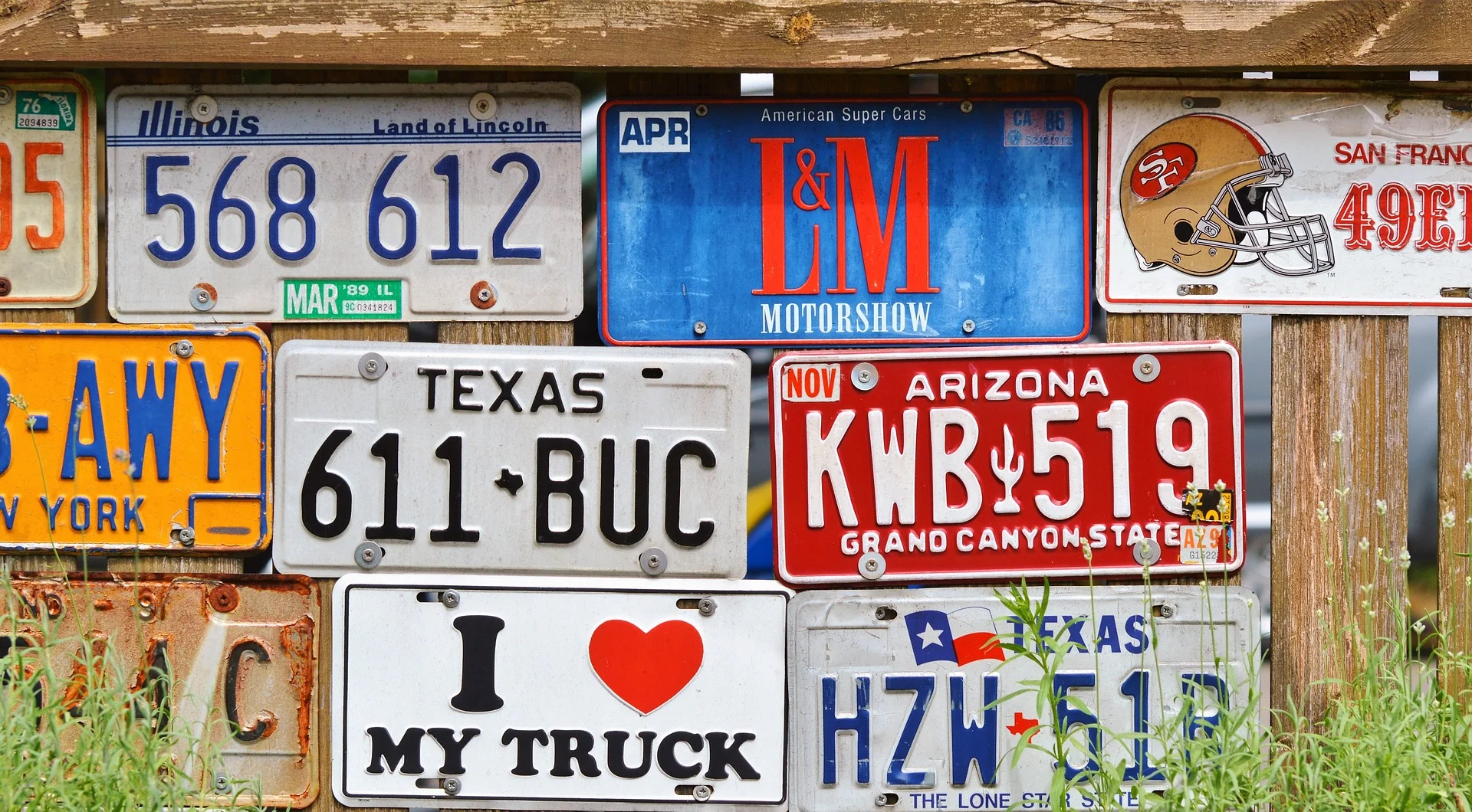 license-plate-2438214_1920.jpg