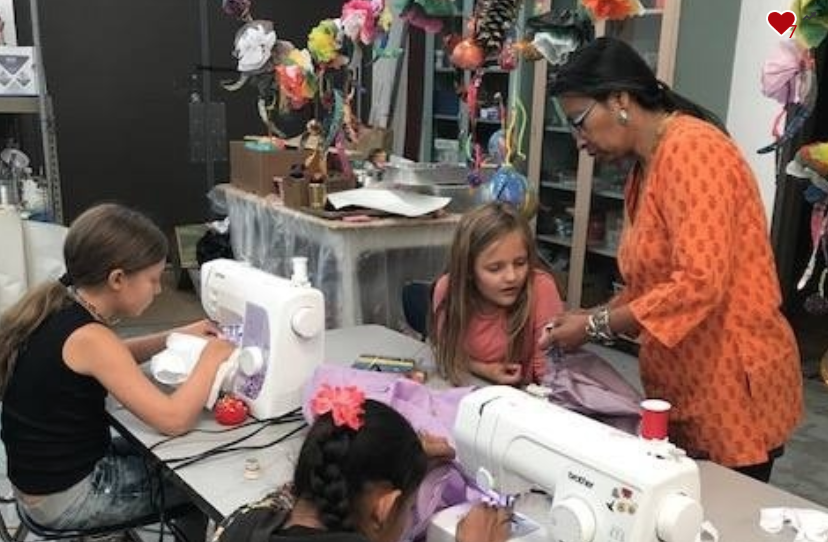 Malabika working with young fashion designers at Moving Arts Española