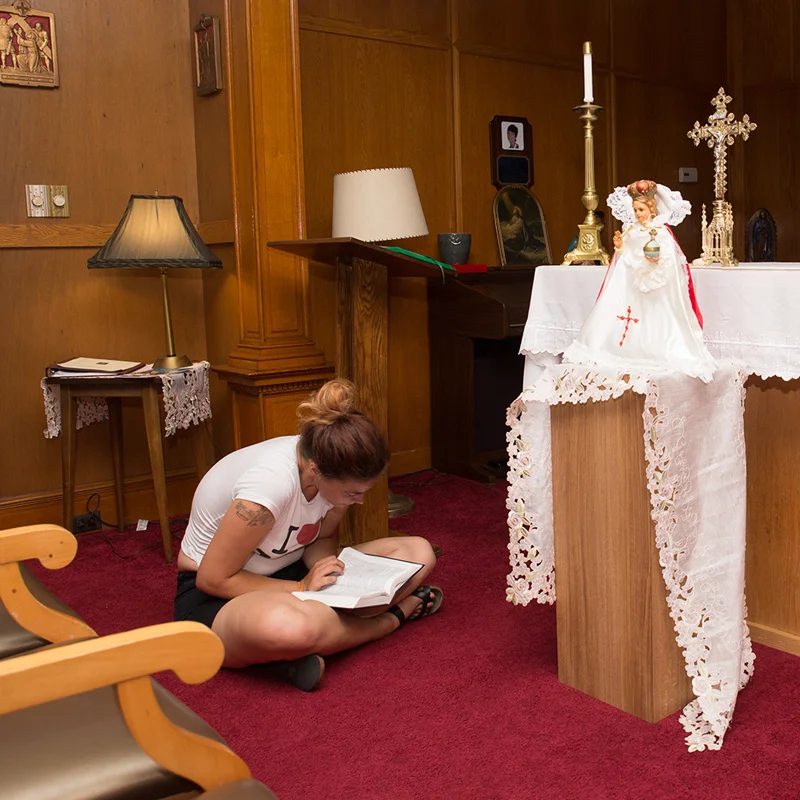 whatwedo-chapel-a.jpg