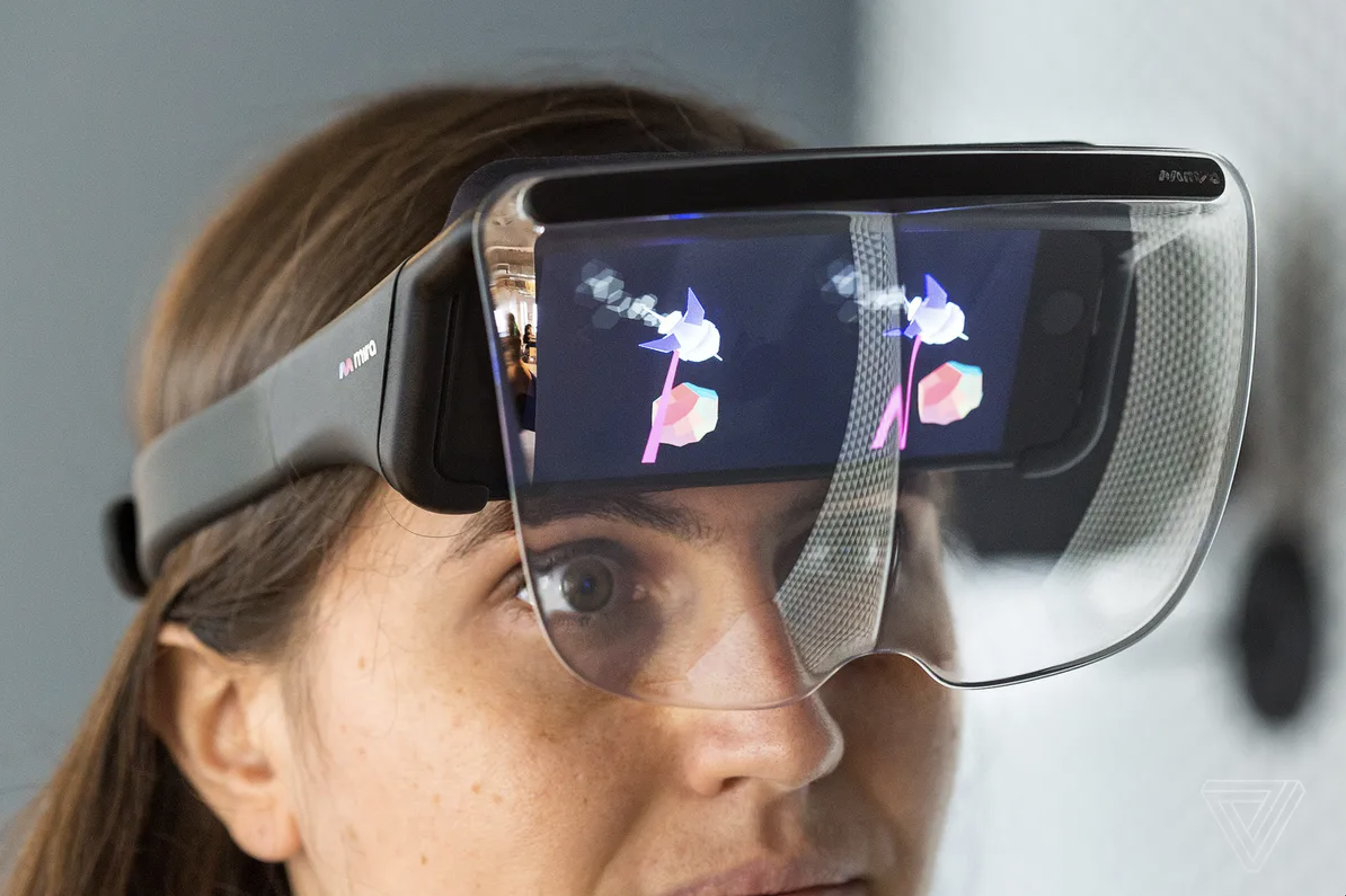 Apple has bought an AR headset startup called Mira