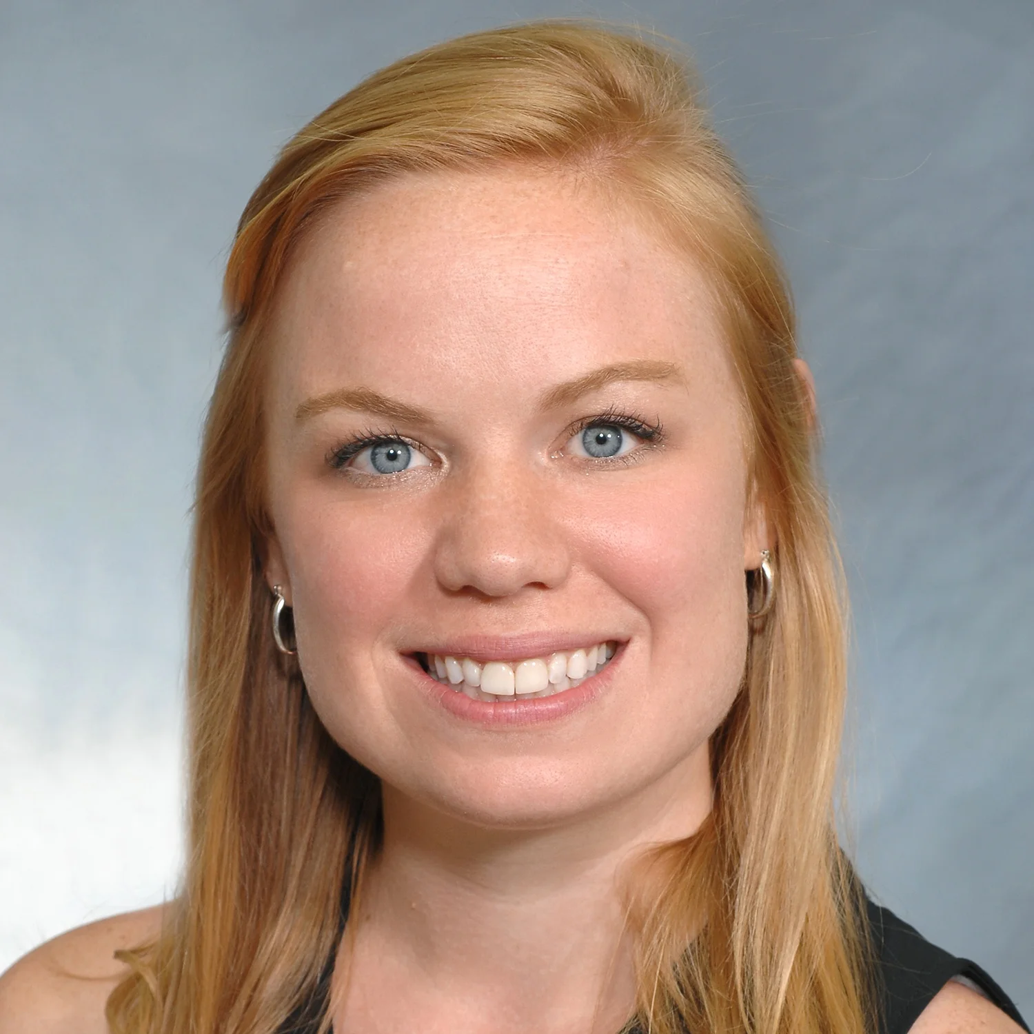 Mary Mattern - Indiana University SOM Taking on an outpatient family medicine position in Cincinnati. Raised in the cornfields of Indiana, I ventured to Cincinnati because of the enthusiastic, intentional, innovative, and well-rounded teaching I witnessed from the faculty and fellow residents. My goal after graduation is to work in a rural community either in the Appalachian Mountains or in a small Midwest town. This residency continues to provide a thorough and well-balanced training for full spectrum family medicine. I feel very comfortable with my fellow colleagues and enjoy getting the time to explore the countless festivals, parades, and traditions of Cincinnati!!