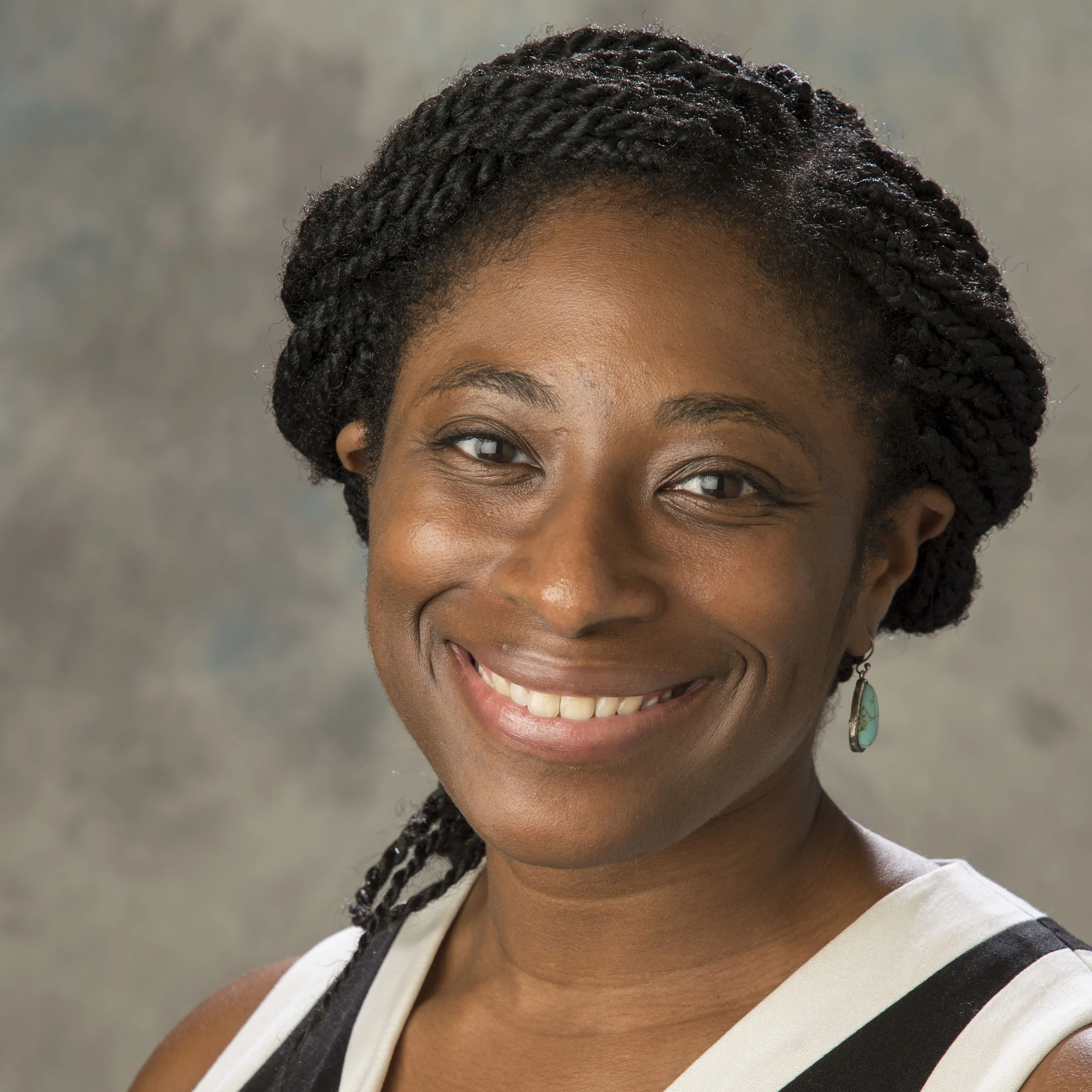 Chinyere Ogbonna- Temple University SOM Class of 2015 After completing her combined family medicine and psychiatry resident she continued her training with a fellowship in addiction medicine at Stanford where she was actively involved in research and teaching. Dr. Ogbonna is an active speaker on screening, brief intervention, and referral to treatment (SBIRT), with a specific focus on prevention and early intervention among adolescents and young adults. Her clinical focus also includes dual diagnoses, chronic pain, and increasing integration of medicine and psychiatry in primary care. Dr. Ogbonna currently works as an Addiction Medicine physician at Kaiser Permanente San Jose Chemical Dependency Services in San Jose, CA.