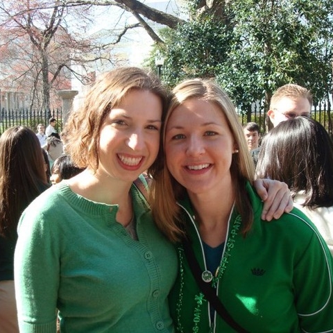 Dr. Goroncy celebrates her Match Day in front of the Virginia state capital