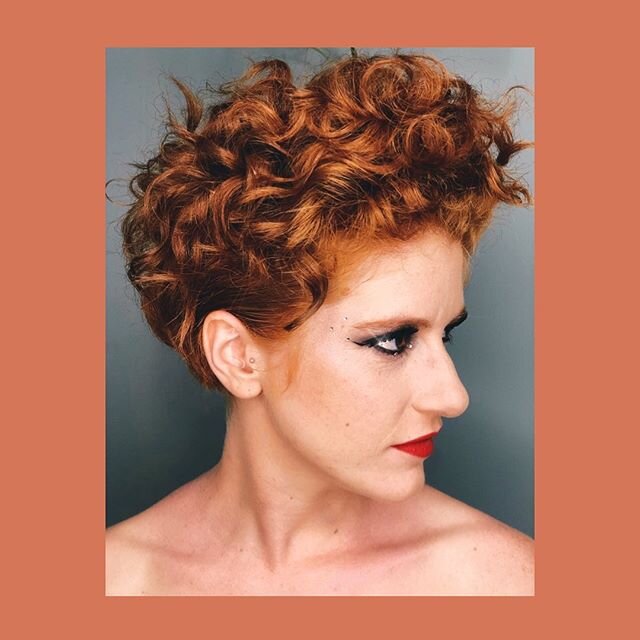 🐠 @es.wex  #curls #gingers #suitevbrooklyn #crownheights #brooklynsalon #musician #nyc