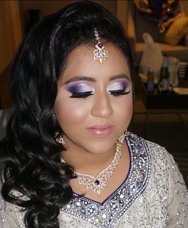 Got to play with some color for this Sunday walima bride! Purple is my favorite colored shadow to work with 🤗🤗 #makeupbysoniai #freelancemua #dmvmua #maybelline #indianbride #pakistanibride #walima #desibride ##mufe #nyxcosmetics #meltcosmetics #kk