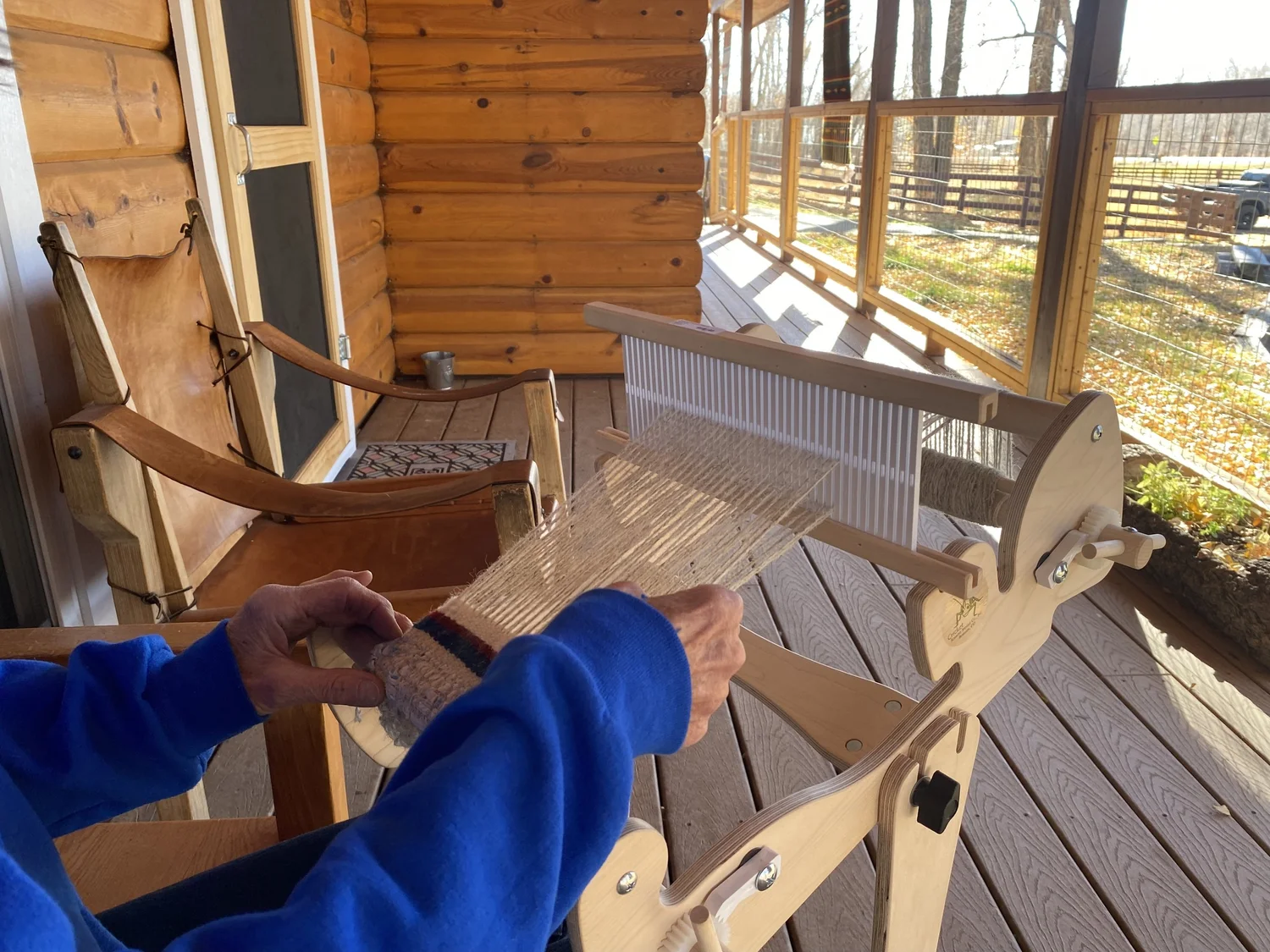 HOWL チェッカーパターン ミトン Cricket Loom | Schacht Spindle Company — Tierra Wools
