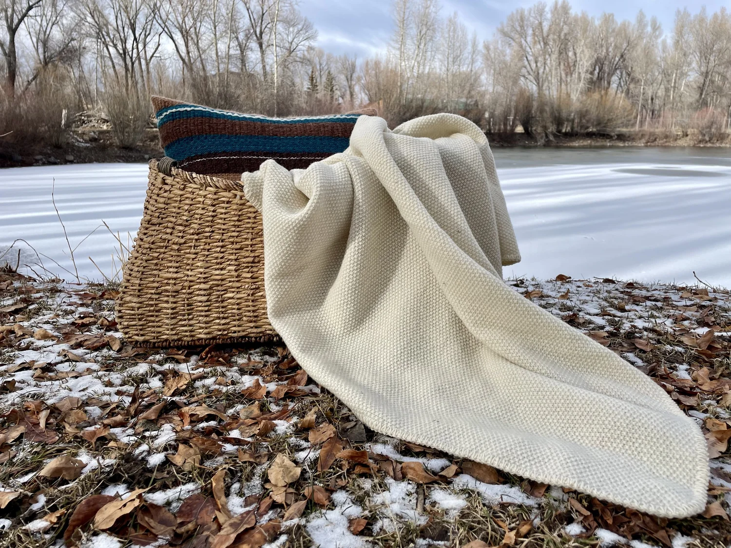 Natural White Knitted Shepherd's Lamb Wool Throw — Tierra Wools
