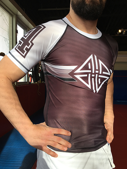 4 POINTS BJJ RASHGUARD