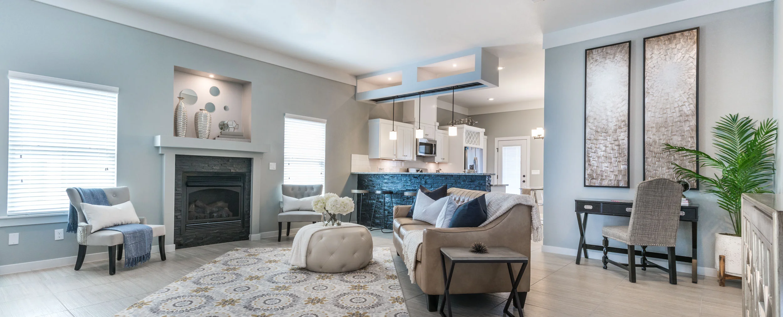 LivingRoom.jpg