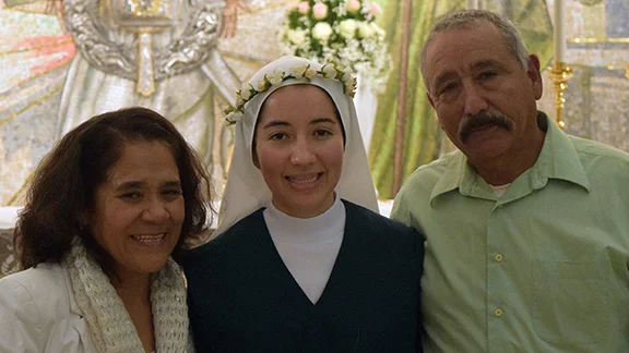 Sr. Maria Angélica with her parents on January 23, 2015