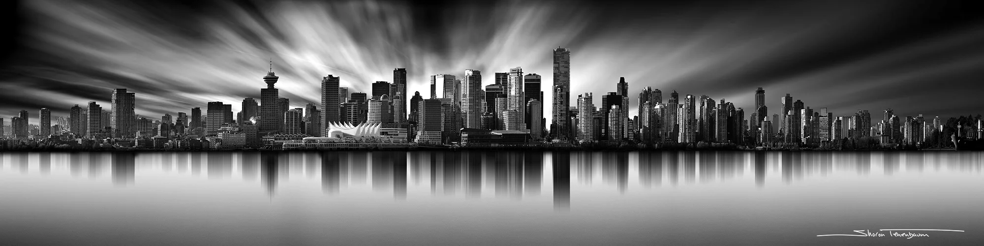 Vancouver Skyline LE Pano.jpg