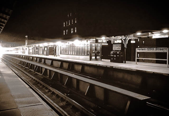 Arrived_at_Harlem_125th_Street.jpg