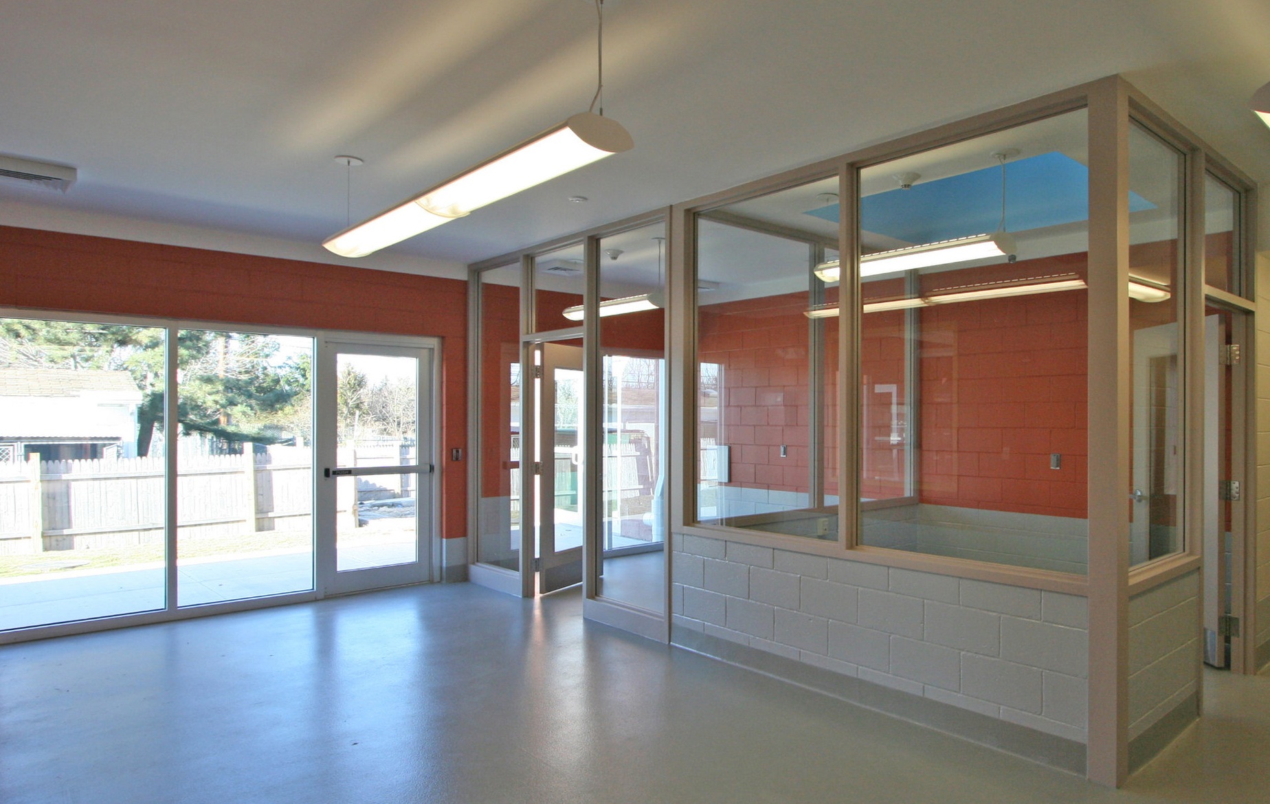  Lobby with glass partition 