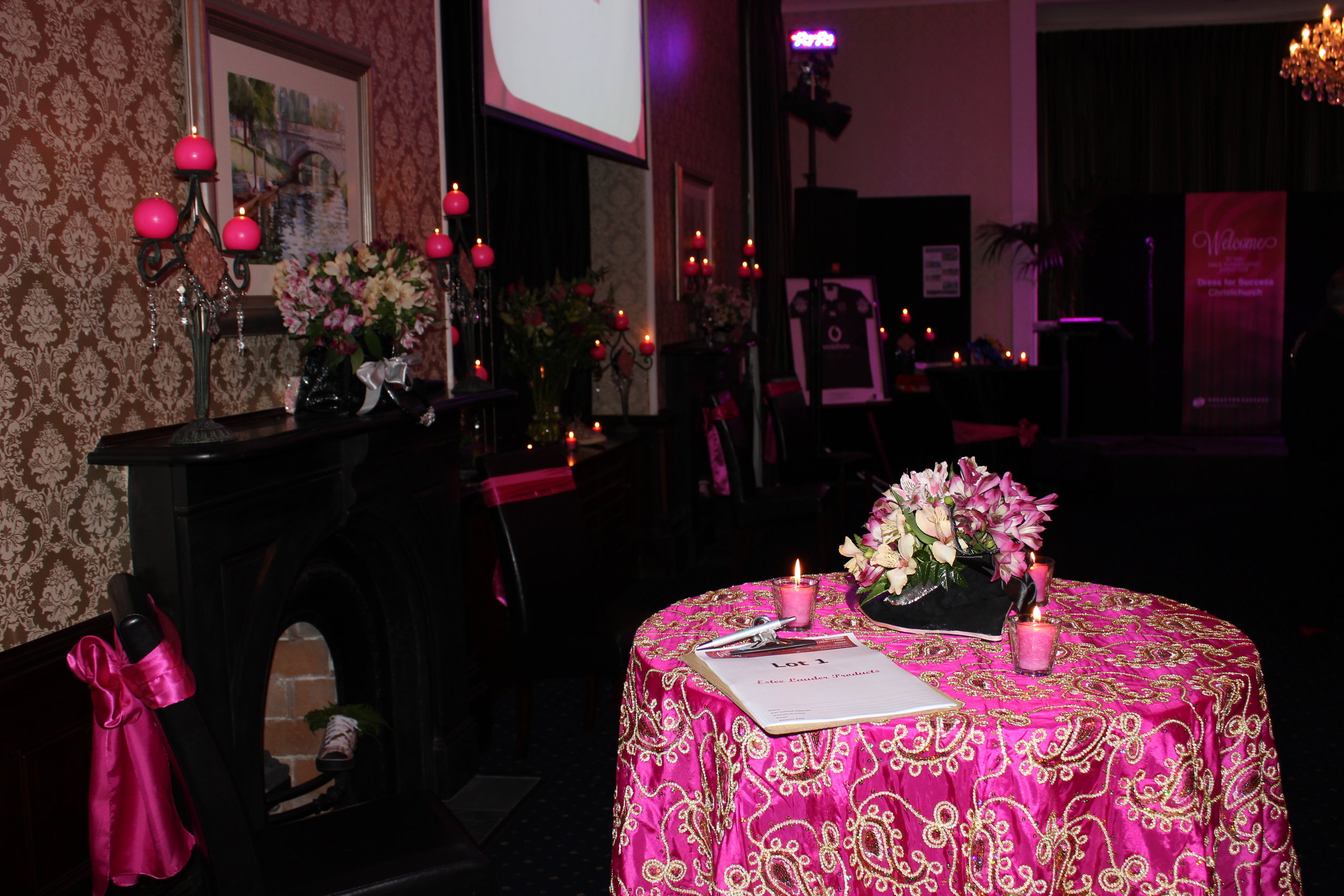 Frock Up 2013 c.JPG