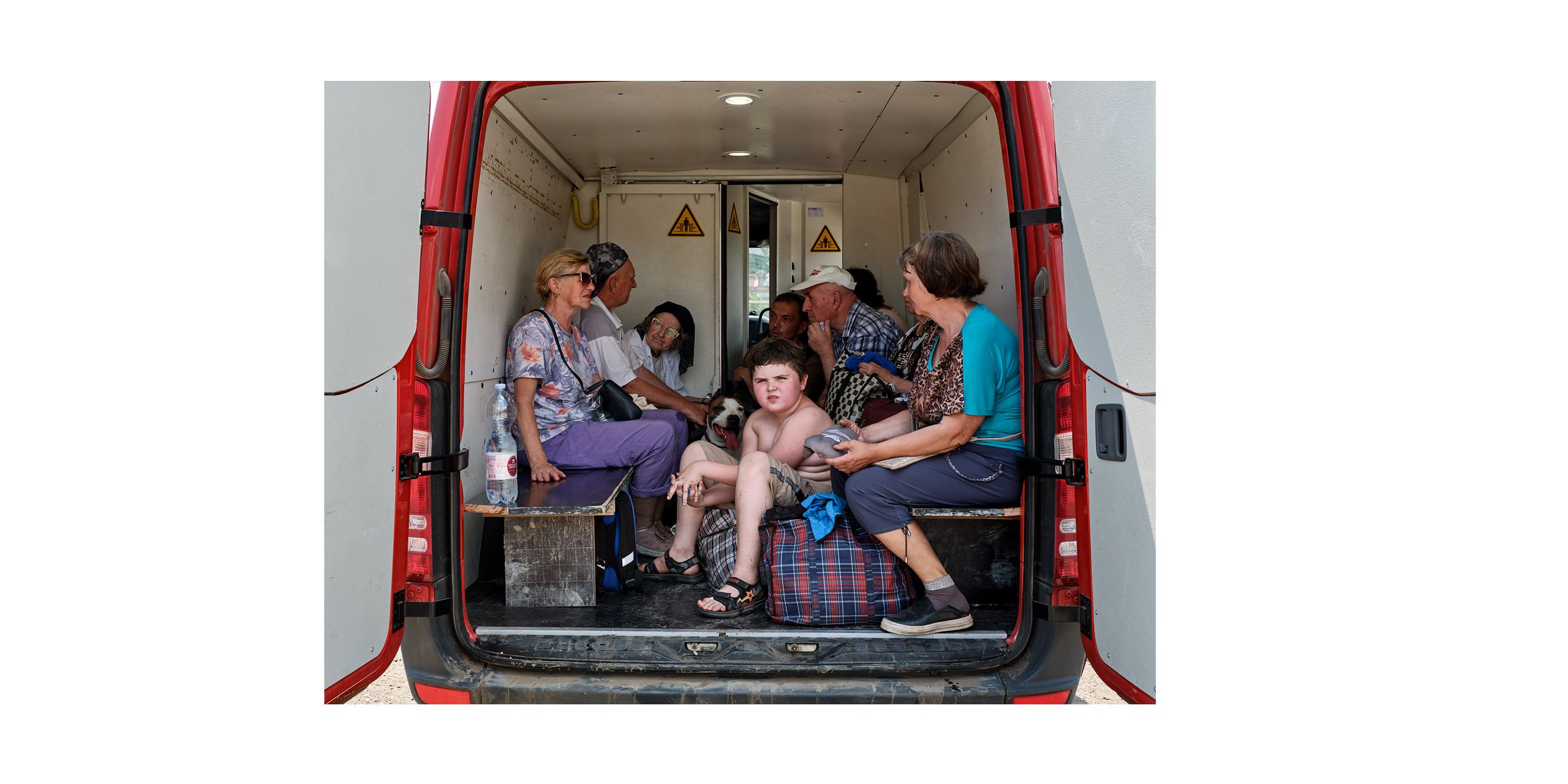  Evacuation convoy, Siversk, Ukraine 