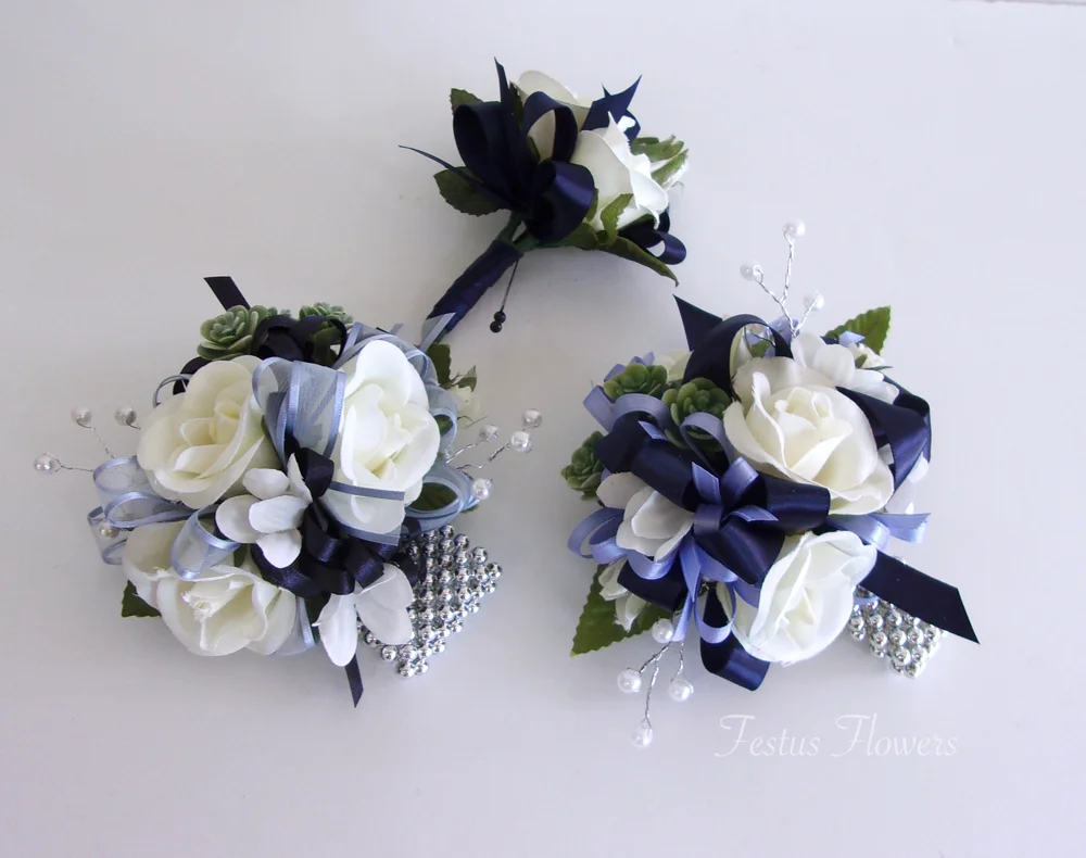 Matching Boutonniere & Wrist Corsages