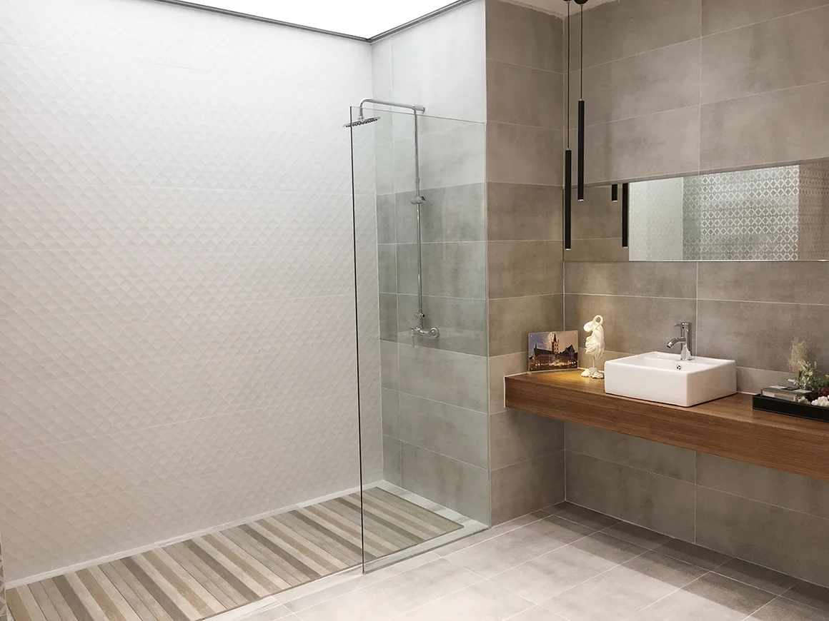 Wall tile Large.jpg