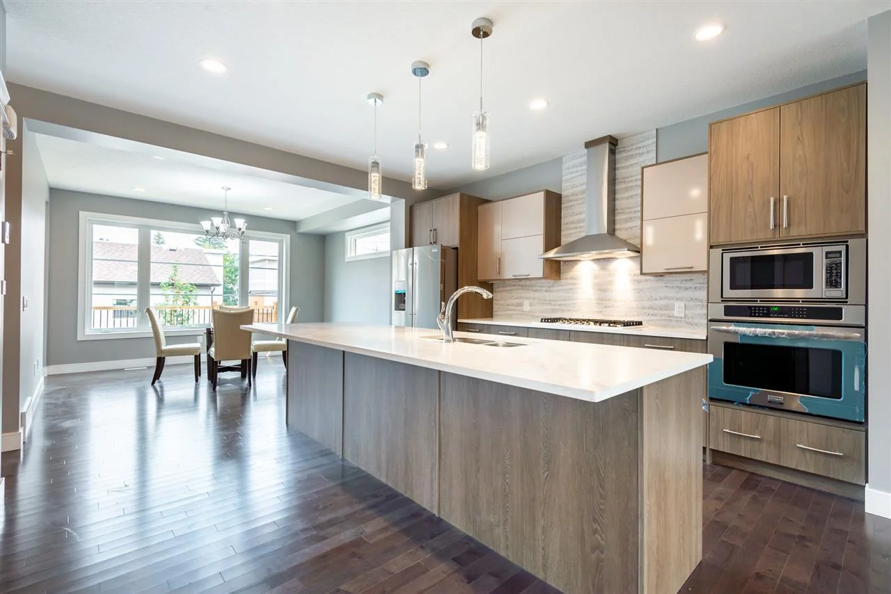 kitchen 1.jpg